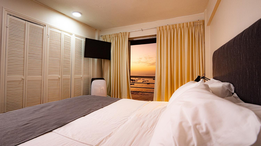 Others 4, Hotel Cavancha, Iquique