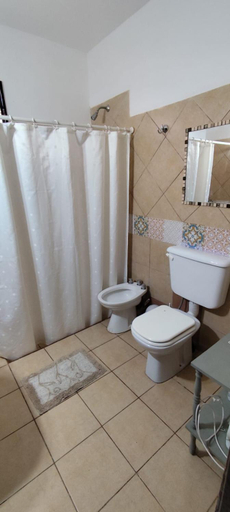 Bathroom 2, Las Magnolias, Chilecito