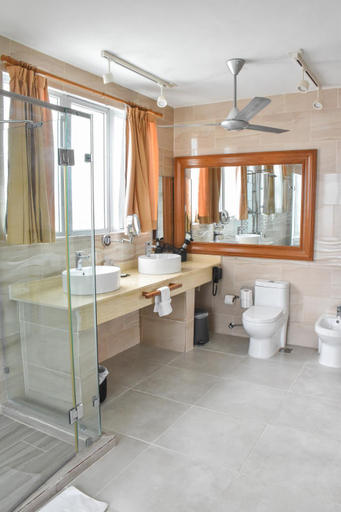 Bathroom 3, Napolitano Hotel, Distrito Nacional