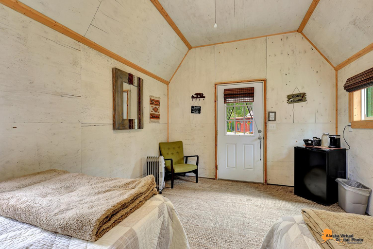 Others 3, DFA Cabin Rentals, Matanuska-Susitna
