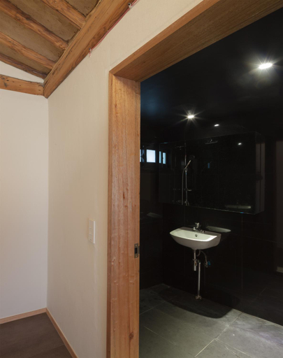 Bathroom 4, Side Hanok Guesthouse, Jongno