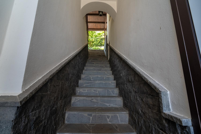 Others 5, Casa Scala, Catania