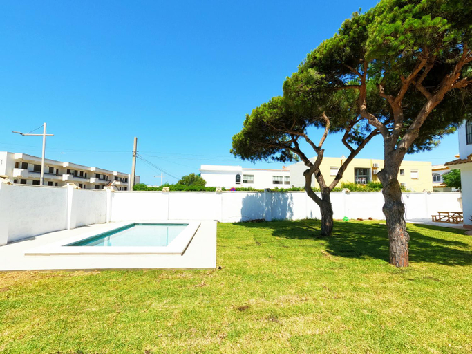 Sport & Beauty 2, Sunny ocean view house walking distance from beach, Cádiz