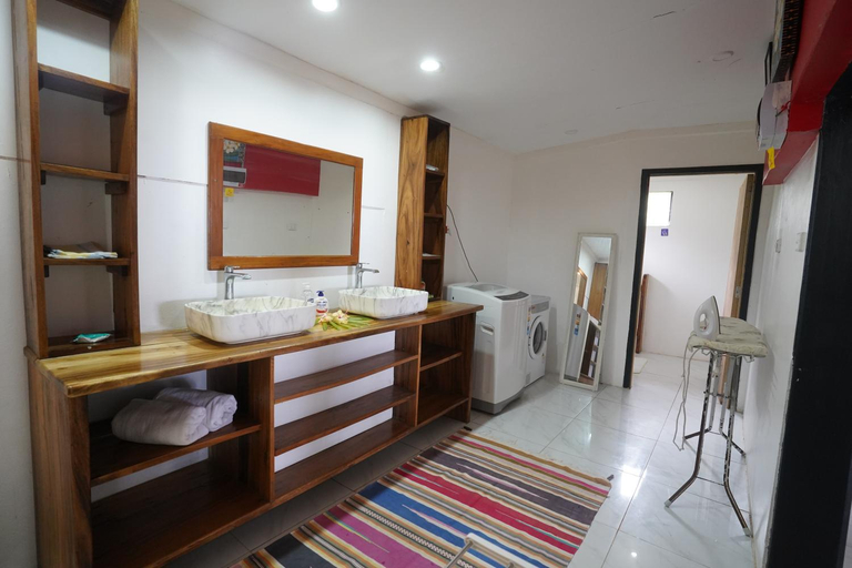 Bathroom 4, Natalei Eco Lodge