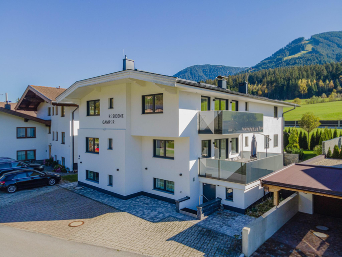 5, Apartment Brixen near Ski Lift, Kitzbühel