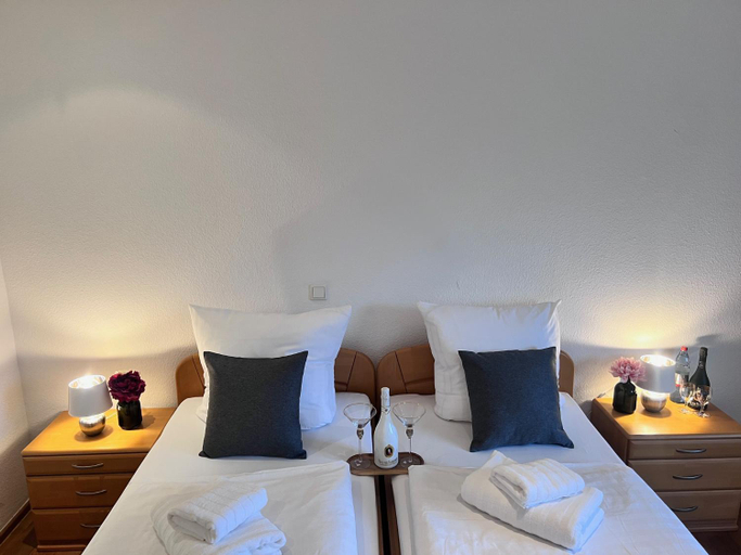 Bedroom 4, Haus Sondermann, Mettmann