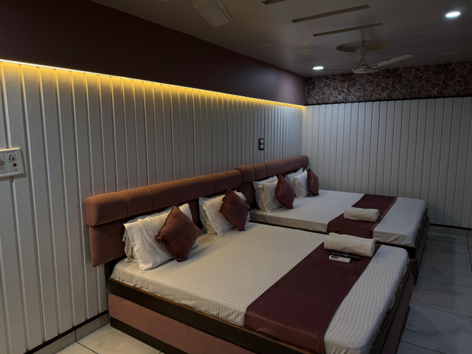 Others 5, Hotel Shree Krishna Palace, Ujjain