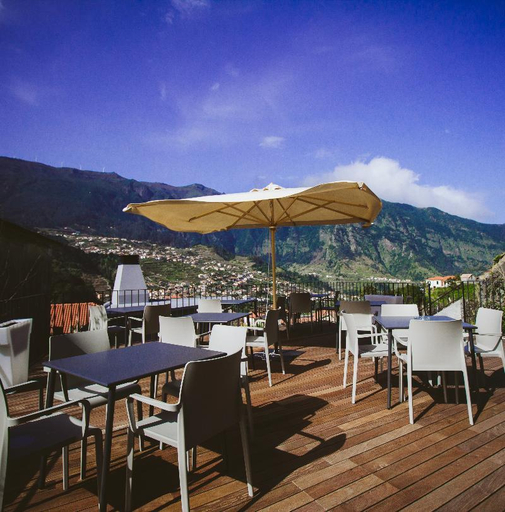 Food & Drinks, SOLAR DA BICA, São Vicente