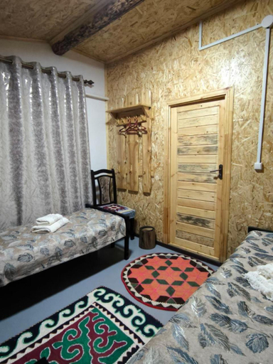 Bedroom 2, Akjol guest house, Kemin