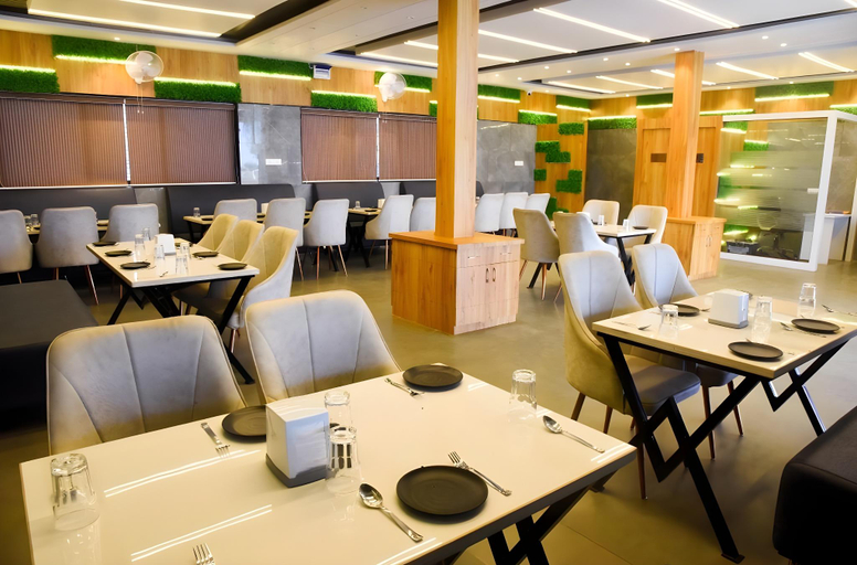 Food & Drinks, Hotel Ashirvad, Nashik