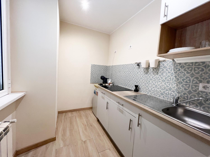 Others 5, Booking House Roma , Rome
