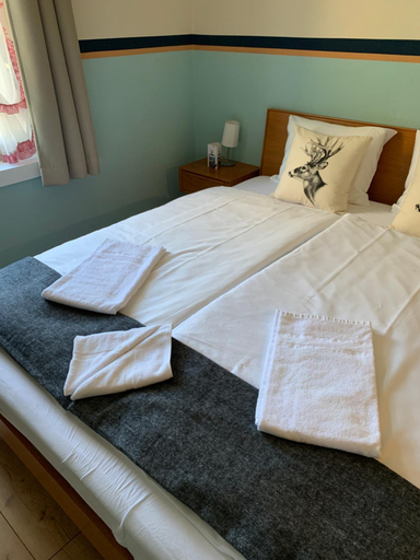 Bedroom 2, Madulain Lodge @ Werkhof, Maloja