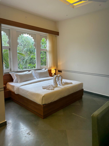 5, Unplan - By The Lake, Udaipur