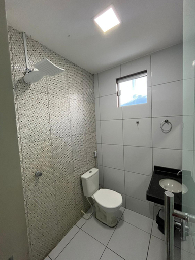 Bathroom 3, Seller Hotel, Sobral