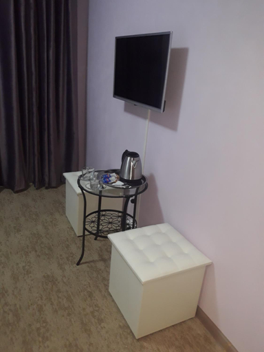 Others 4, Nota Inn, South-Eastern