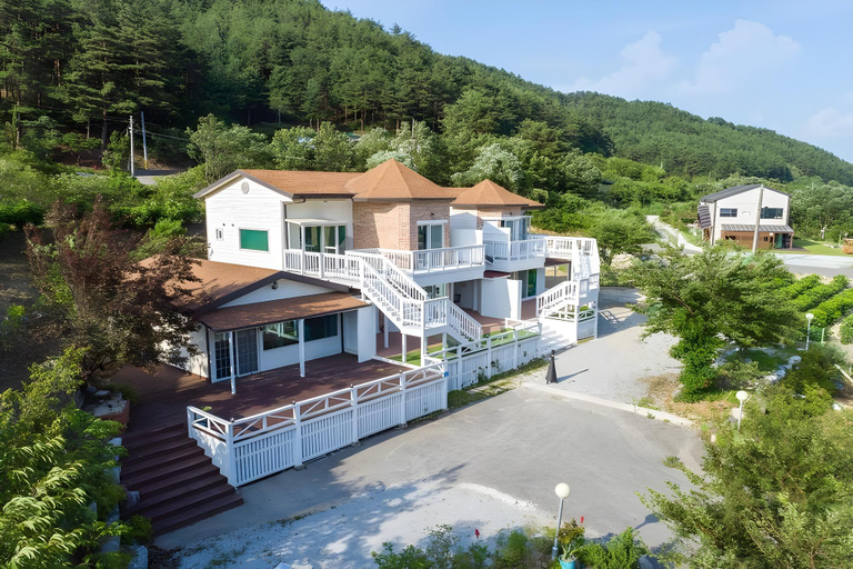 Exterior & Views 1, Gangneung Chunja Yeoinsook, Gangneung