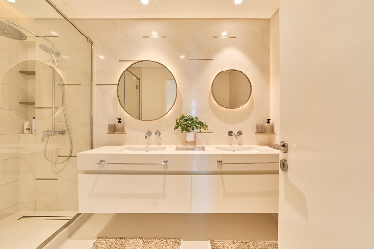 Bathroom 4, HomesGetaway - Luxury 2BR Apartment in Beach Vista, Dubai