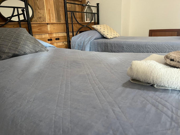 Bedroom 4, La Vista, Terni