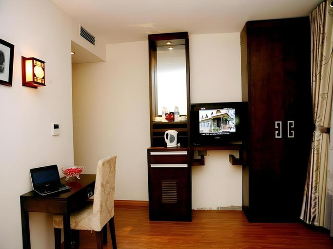 Others 5, New Moon Hotel, Hoàn Kiếm