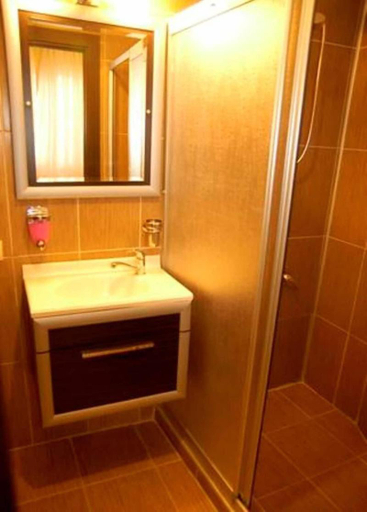Bathroom 4, Pearl Hotel İstanbul, Fatih