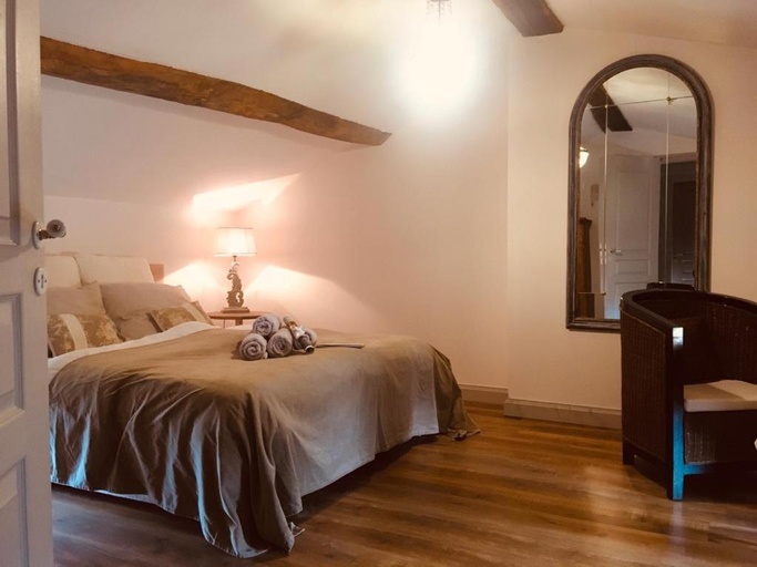 Others 2, B&B Clos Emilion et table d'hote en option, Gironde