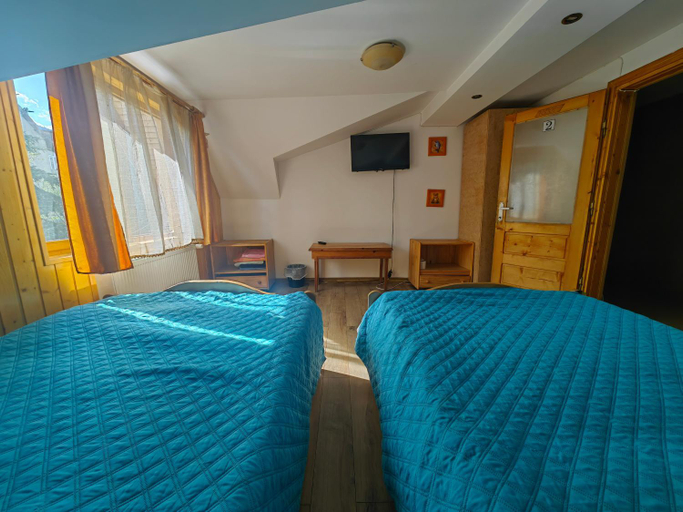 Others 2, Casa bunicilor dor de Bucovina, Campulung Moldovenesc