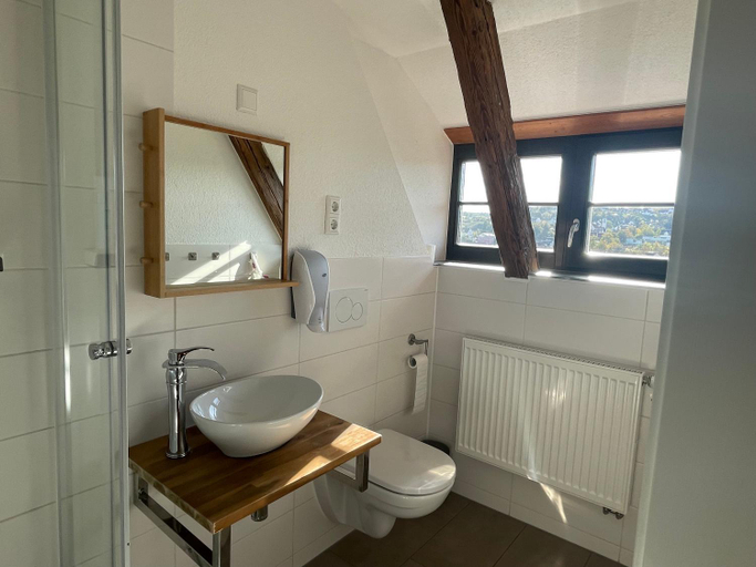 Bathroom 2, Gastezimmer an der Stadtmauer, Ludwigsburg
