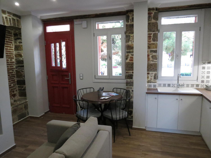 Others 5, Rodonas-Apartments, North Aegean