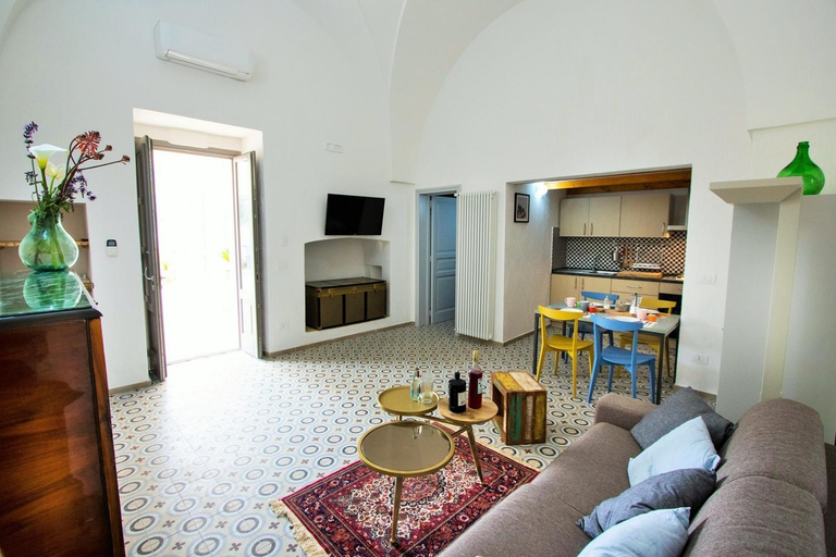 Others 2, Masseria Prontera with Pool, Lecce