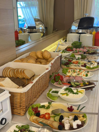 Food & Drinks 5, Adamar Jastrzebia Gora, Puck