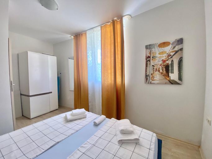 Bedroom 2, Apartments in Sunny Island Complex, Sozopol