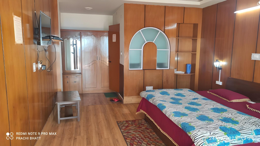 Bedroom 3, Hotel Himshikhar, Pithoragarh