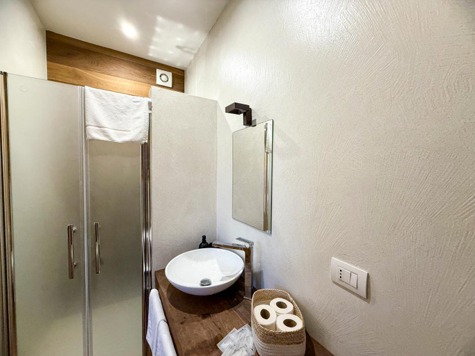 Bathroom 2, Tenuta Rurale Luxury&Nature, Bari