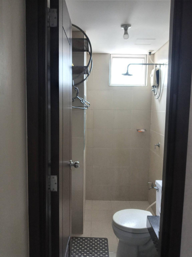 Bathroom, Condo staycation in SLP Bangkal Makati, Makati City