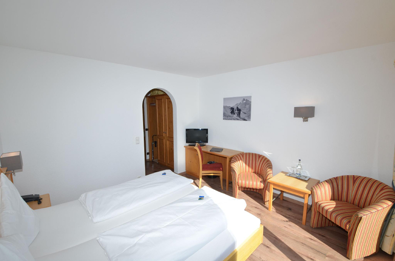 Bedroom 2, Hotel Restaurant Cafe Fuggerhof, Oberallgäu