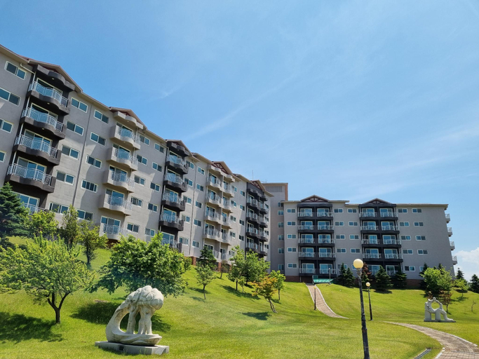 Exterior & Views 1, Seorak Sun Valley Resort, Goseong