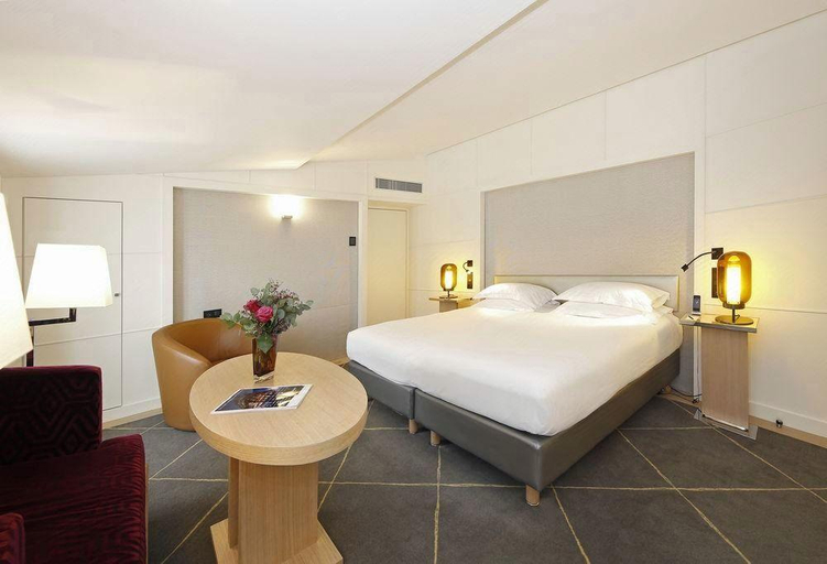 Bedroom 2, Opera Richepanse Hotel, Paris