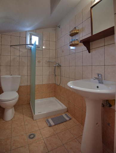 Bathroom, Likavgies Comfort Maisonettes, Thessaly