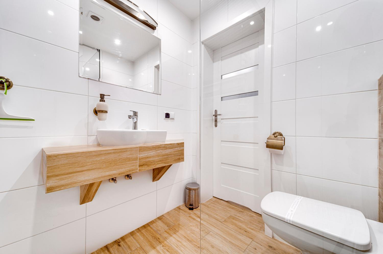 Bathroom 2, Apartamenty Grodowa 2, Gliwice City
