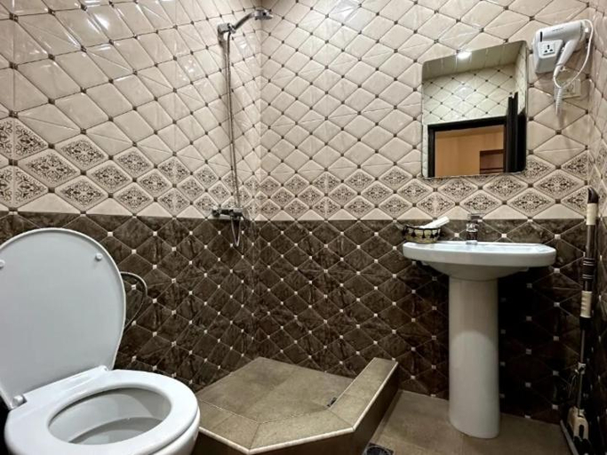 Bathroom 3, Moon Valley Guest House