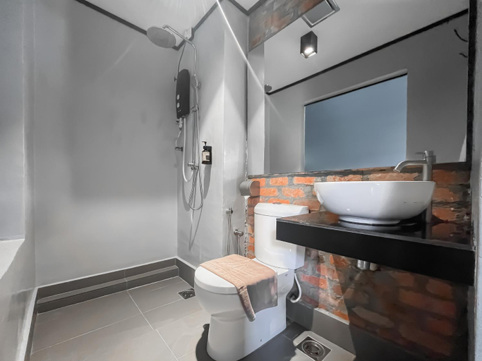 Bathroom 3, A Coral Reefs Resort Langkawi by Manhattan Group, Langkawi