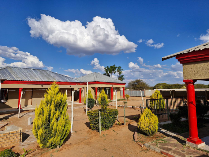 Exterior & Views 1, Lormasol Mews Guesthouse, Serowe