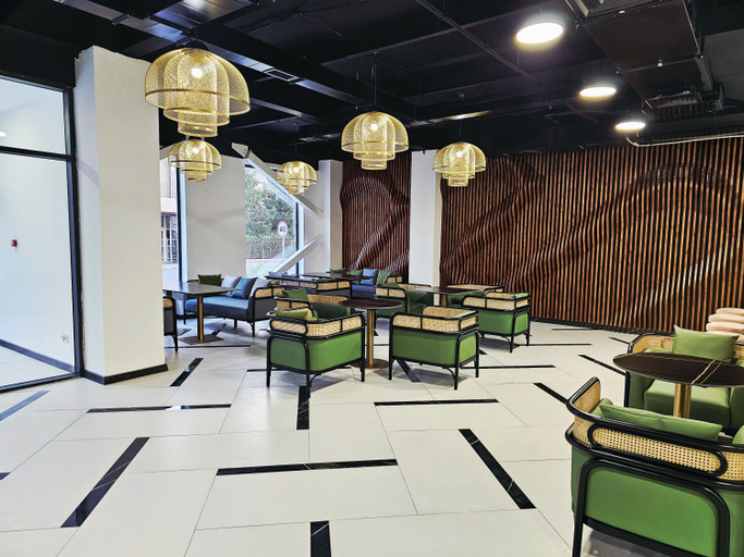 Public Area, Palmira Hotel Bishkek, Bishkek