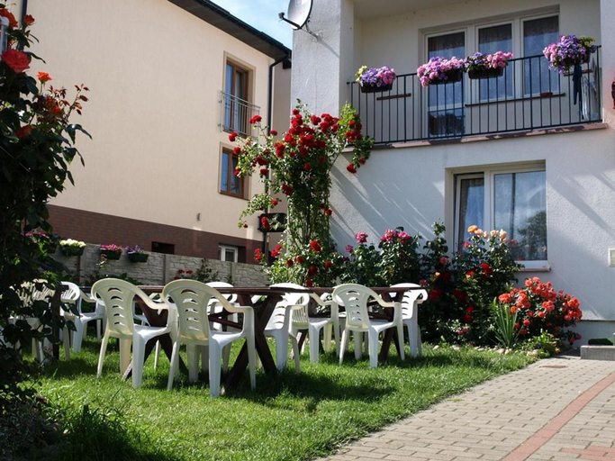 Others 4, Caloroczny Dom Wczasowo-Hotelowy, Koszalin