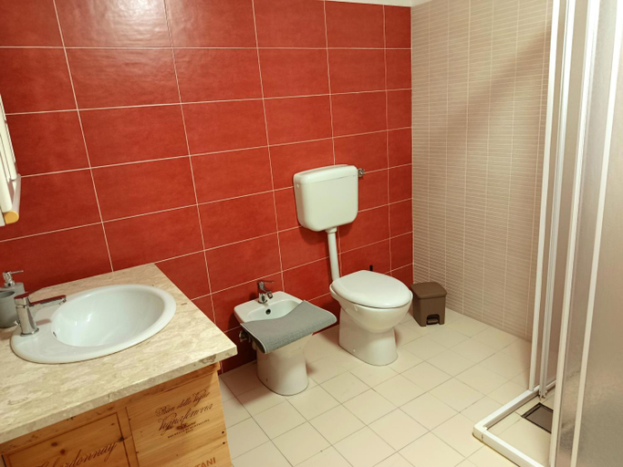 Bathroom 3, b&b Enantio, Verona
