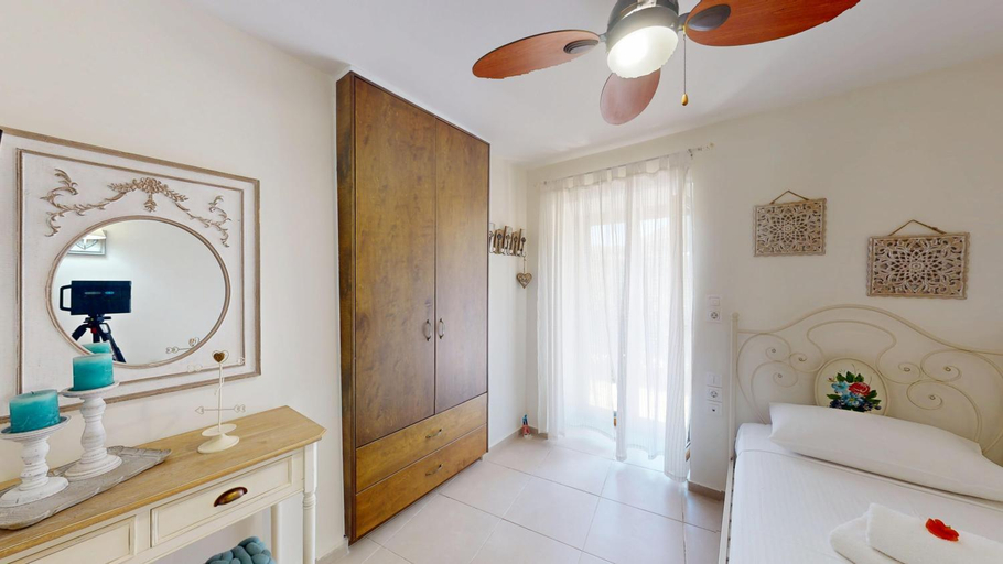 Bedroom 2, Villa Andreas, Crete