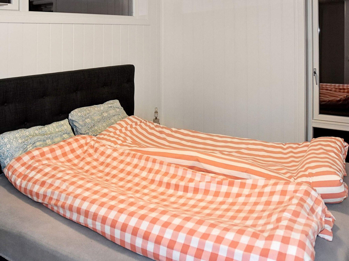 Bedroom 3, Holiday Home in Lyngstad, Eide