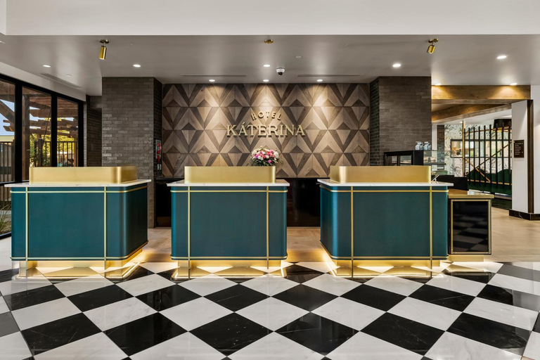 Public Area 5, Hotel Káterina, Butte