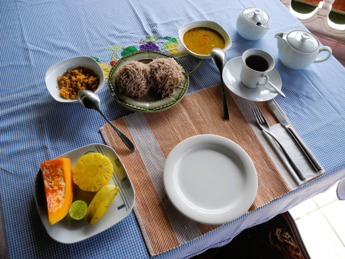 Food & Drinks 5, Top of the Hill Guesthouse, Weligama