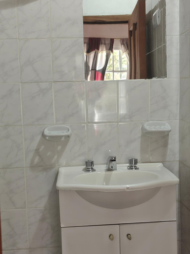 Bathroom 3, Hostal del Luna, Iruya